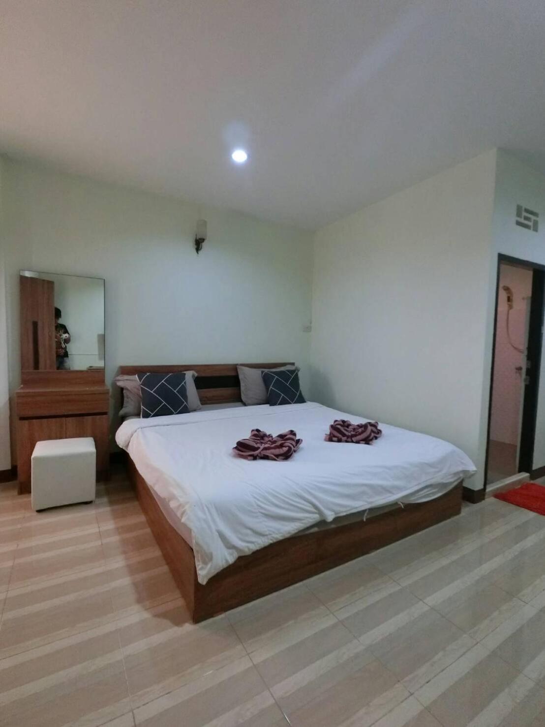 Alongkorn Hotel By Sb Samut Songkhram Luaran gambar