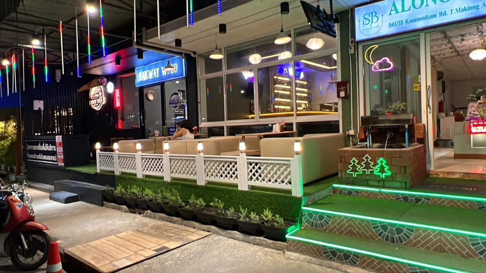 Alongkorn Hotel By Sb Samut Songkhram Luaran gambar