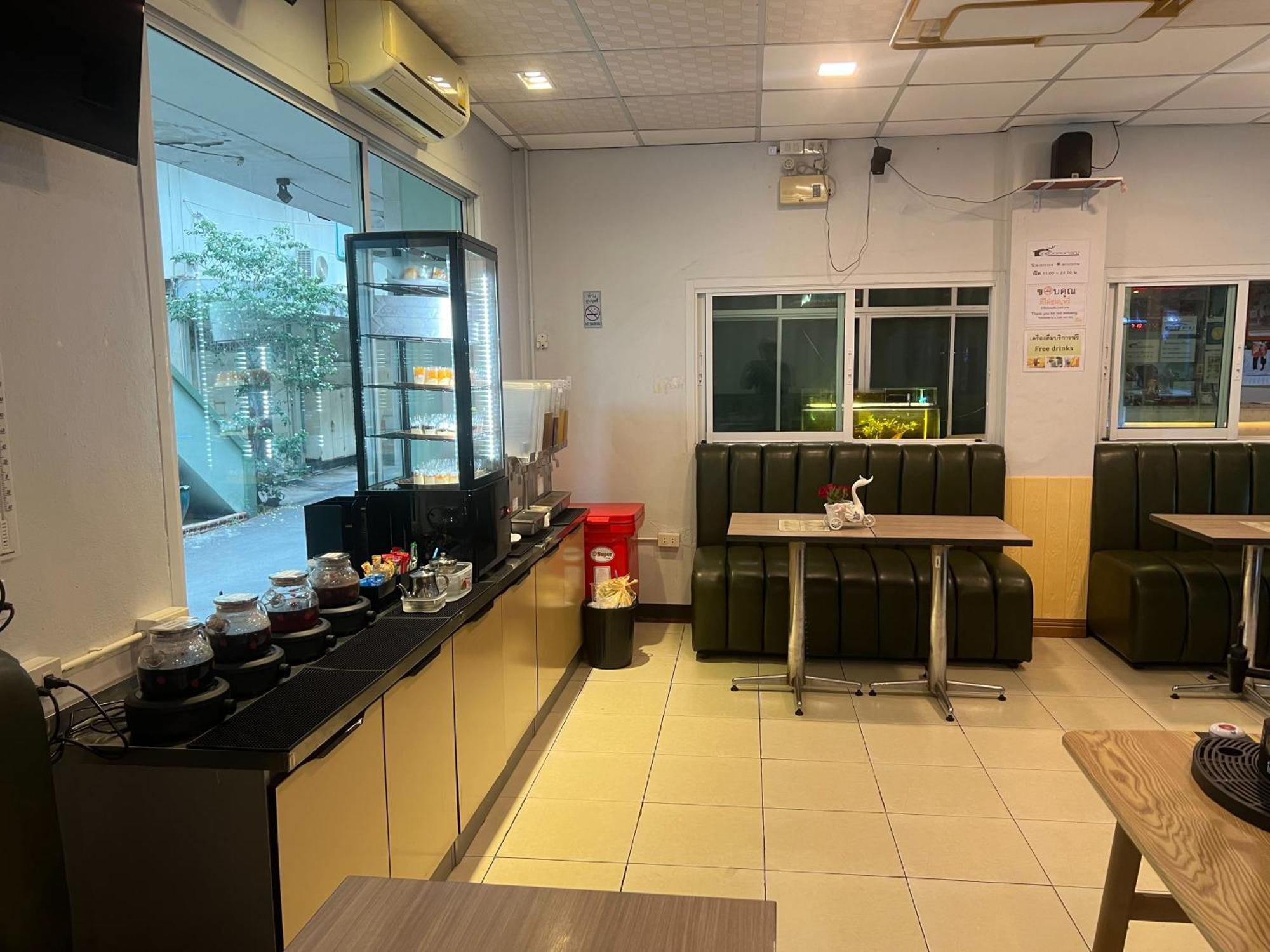 Alongkorn Hotel By Sb Samut Songkhram Luaran gambar