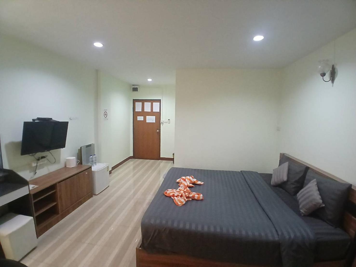 Alongkorn Hotel By Sb Samut Songkhram Luaran gambar